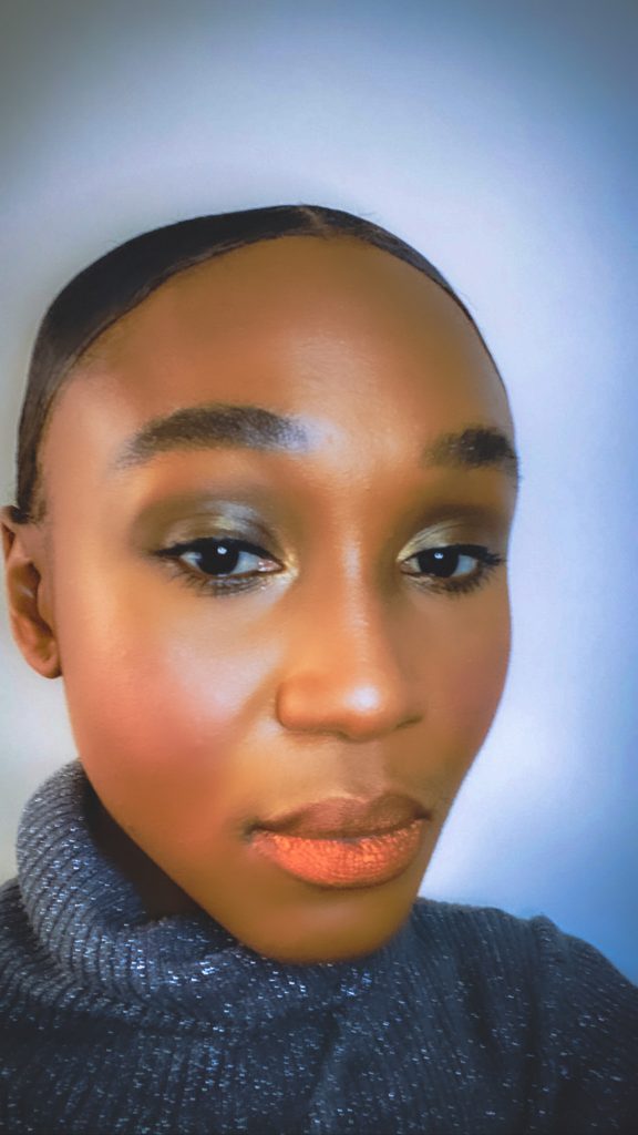Applying Glittery Make-Up for day to night look